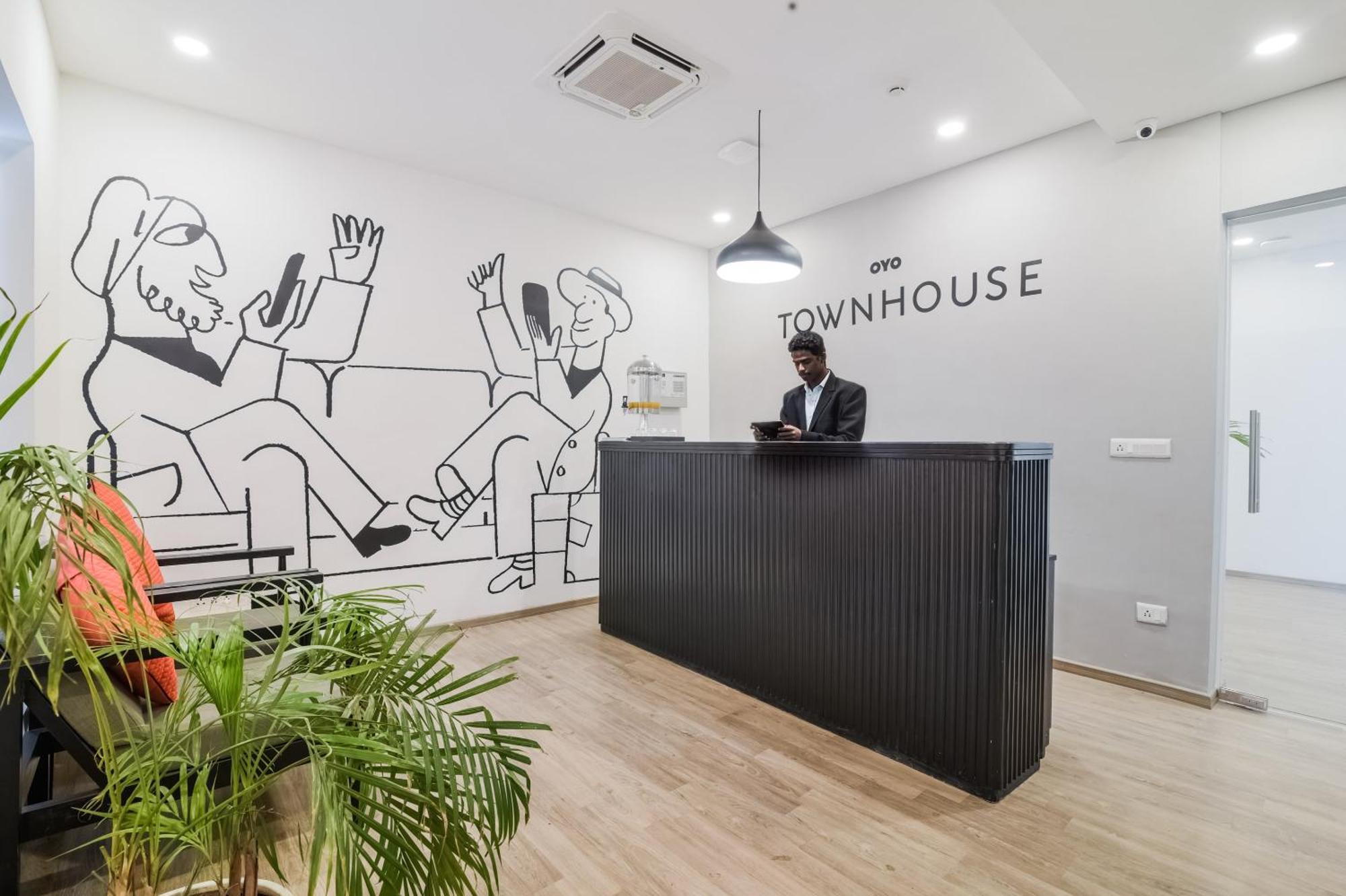 Super Townhouse Xotel Chennai Esterno foto