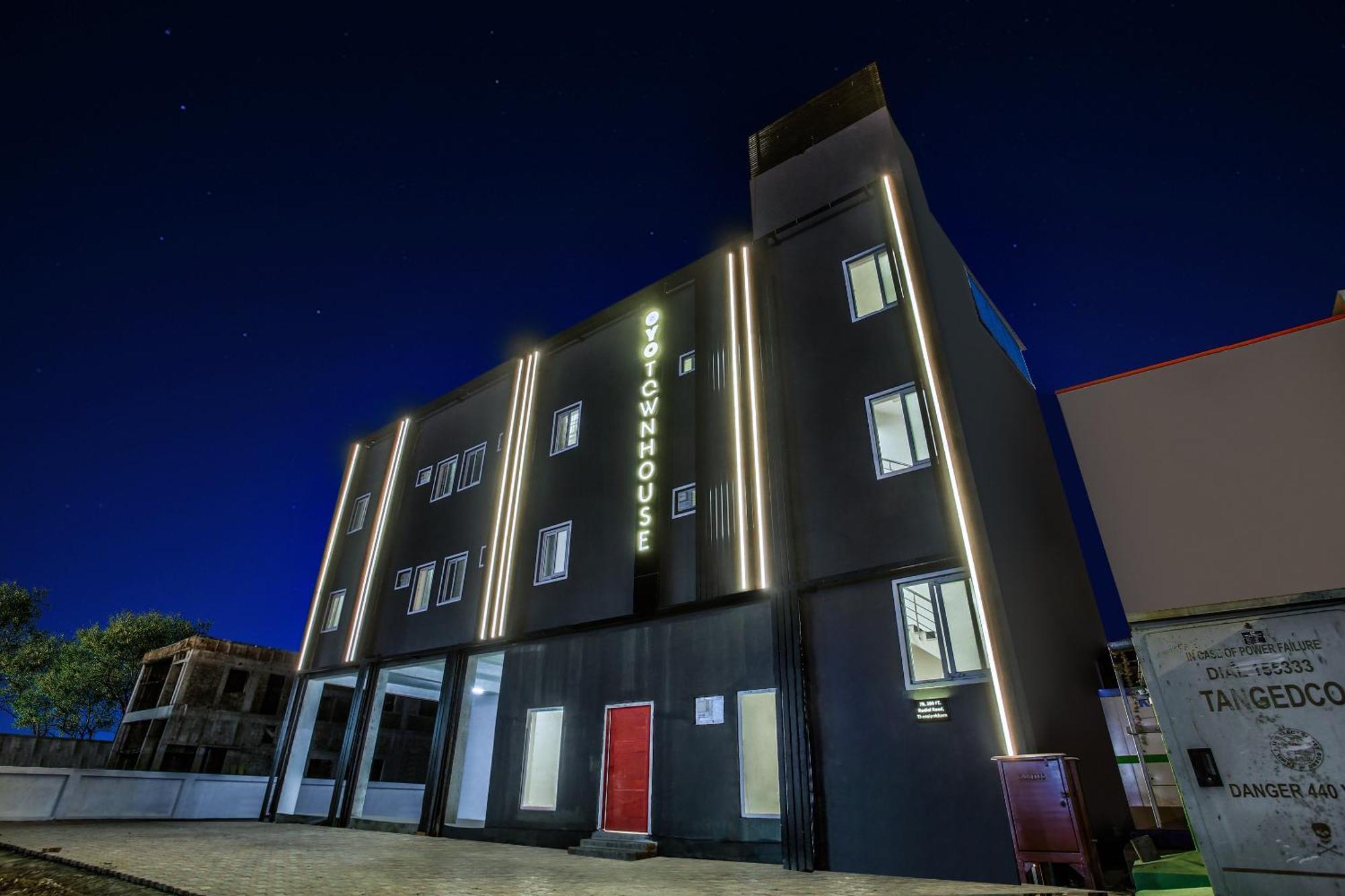 Super Townhouse Xotel Chennai Esterno foto